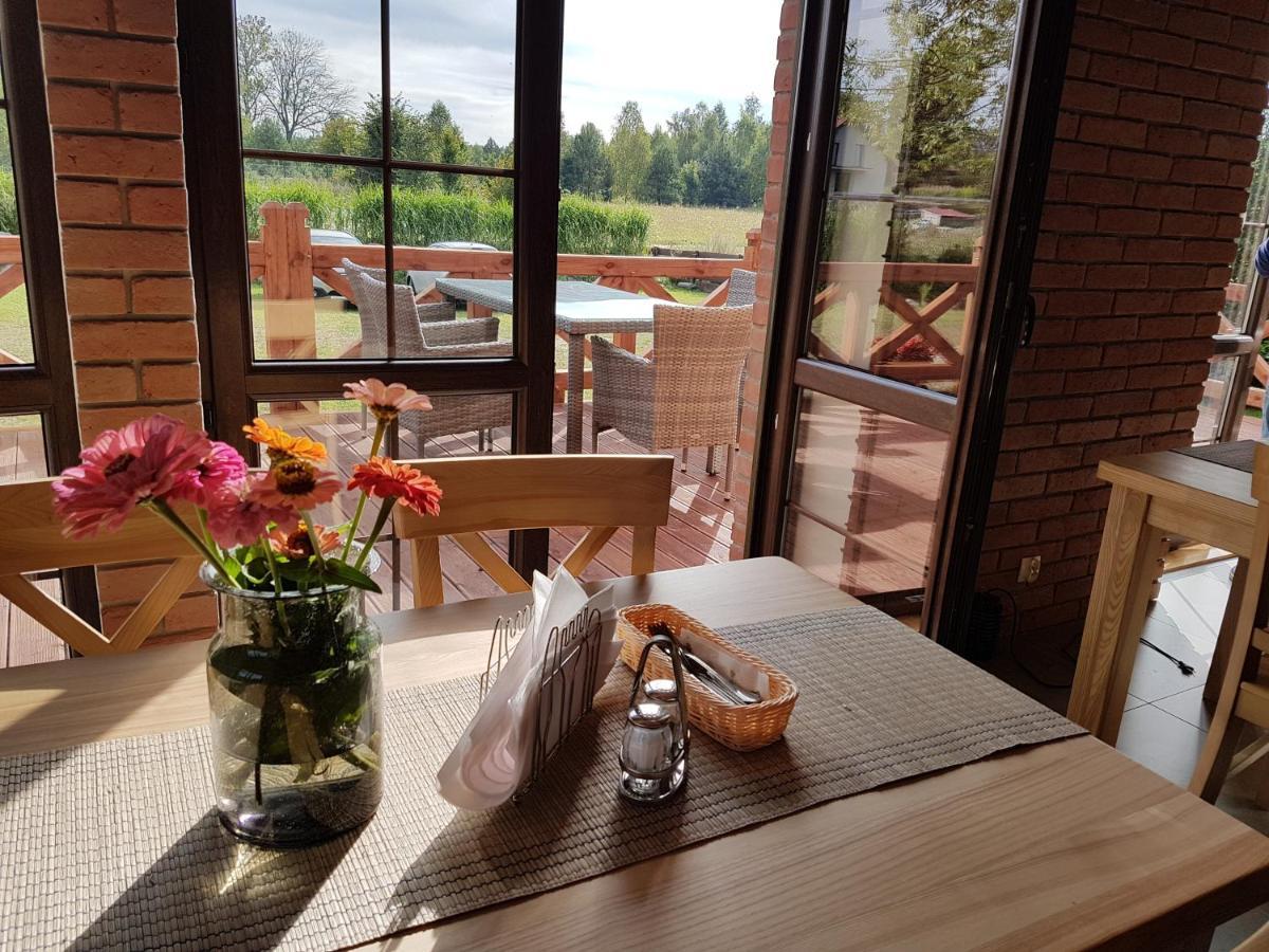 Wypoczynek Pod Lipami Bed and Breakfast Ruciane-Nida Exteriör bild