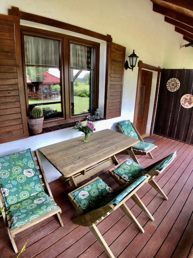 Wypoczynek Pod Lipami Bed and Breakfast Ruciane-Nida Exteriör bild