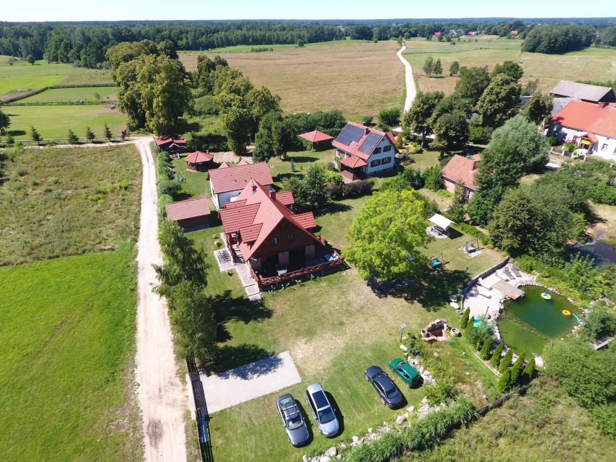 Wypoczynek Pod Lipami Bed and Breakfast Ruciane-Nida Exteriör bild