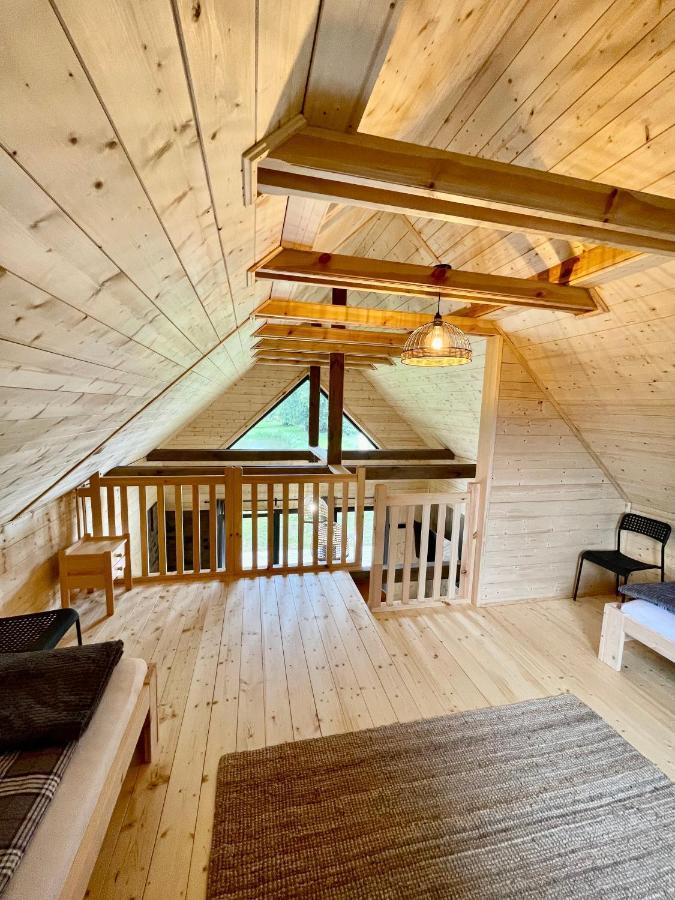 Wypoczynek Pod Lipami Bed and Breakfast Ruciane-Nida Exteriör bild