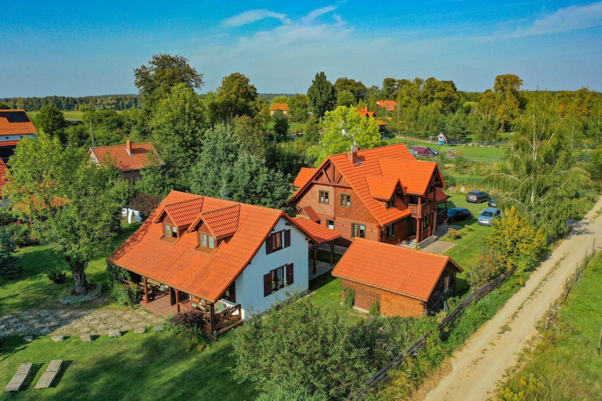 Wypoczynek Pod Lipami Bed and Breakfast Ruciane-Nida Exteriör bild